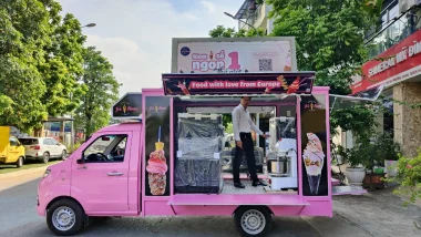 Xe bán kem tươi lưu động