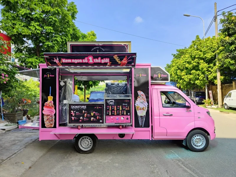 Xe bán kem tươi lưu động