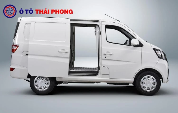 Xe van Tera V3 phù hợp chở hàng gì?